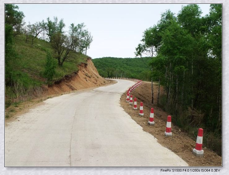 松樹林至六班公路、三道溝至合心公路等2012年農(nóng)村公路項目決算審計